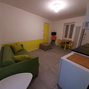 La Corte 20 Studio Appartamento Carugo